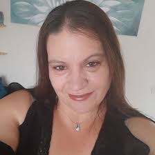 Victoria Blackmore's Instagram, Twitter & Facebook