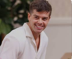 Traitors Australia Season 2 Faithfuls' Behavior Discussion