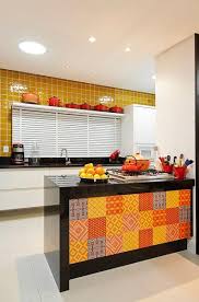 60 Cozinhas Amarelas Decoradas Lindas E Inspiradoras Cozinha planejada na cor azul oceano. 60 cozinhas amarelas decoradas lindas e