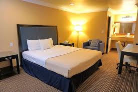 With the option of hollywood inn express north, you can find a wide array of rooms at very reasonable rates. Hollywood Inn Express South Ab 69 1 7 3 Bewertungen Fotos Preisvergleich Los Angeles Kalifornien Tripadvisor
