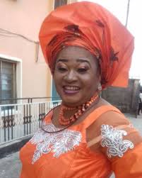 The beautiful talented actress who still shot some scenes in a movie in mowe ogun state earlier in the week passed on late friday night. Tnmqufkodkeq6m