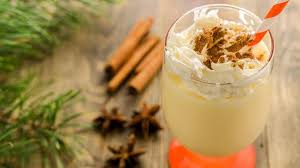 Eierlikor Schnell Selbst Gemacht So Geht S Eierlikor Mit Sahne Eierlikor Rezept Eierlikorkuchen