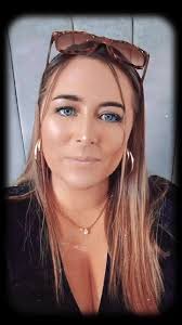 Vicky Freeman Quien Es