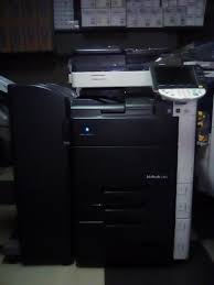 It includes usb and also ethernet interfaces, which enables users to share the unit over a network. Konica Minolta Bizhub C452 Copier And Printer Junk Mail