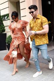 Nick Jonas Priyanka Chopra S Cutest Moments Photos Celebrity Street Style Priyanka Chopra Nick Jonas