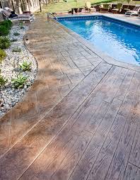 At hinkle hardscapes we are passionate about creating beautiful and unique outdoor living environments. Leawood Pool Outdoor Living Contemporary Patio Kansas City By Hinkle Hardscapes Houzz