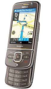Nokia 6710 Navigator vs. BenQ P30 phone ...