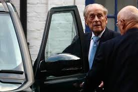 A informação foi confirmada no instagram oficial da família real. Principe Philip Marido Da Rainha Elizabeth Deixa Hospital Em Londres Mundo G1