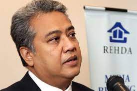 Currently, datuk seri fd iskandar runs multiple private and public listed companies across several major industries, among them, glomac berhad, media prima a man who holds many hats, datuk seri fd iskandar holds vital positions that contribute to malaysia's diversified ventures, such as. Datuk Seri Fateh Iskandar Of Media Prima Recognised As Fd Iskandar