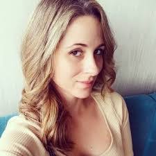 Rachel Robb's Instagram, Twitter & Facebook