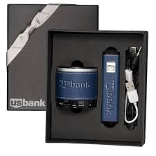 Leeman Navy Tuscany Power Bank And Bluetooth Speaker Gift Set