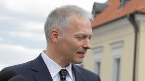 Lawsuits, liens or bankruptcies found on wojciech's background report criminal or civil court records found on wojciech's family, friends, neighbors, or classmates view details. Jacek Zalek Juz Wczesniej Oburzal W 2018 R Posel Mowil O Zwyrodnialych Rodzicach Polityka Wiadomosci Gazeta Pl