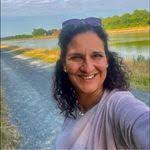 Dana Haak's Instagram, Twitter & Facebook