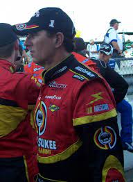Dirt to daytona boasts not only the regular nascar cup series, but also the nascar craftsman truck series, the nascar featherlite. 2002 Nascar Craftsman Truck Series Wikipedia