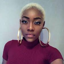 22 Fashionable Coloring Of Short Hair Afro American Women Natural Hair Styles Dark Skin Blonde Hair Short Hair Color