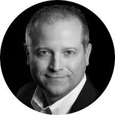 Tim Bendt's Instagram, Twitter & Facebook