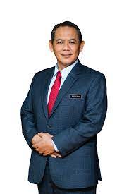 This is because it really did consist of nine, not states, but separate districts under the rule of nine separate malay chieftains. Invest Ns Negeri Sembilan