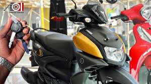 The yamaha mio is a scooter with a cvt transmission made by yamaha motor.it was introduced for the southeast asia market in 2003 as the successor of the nouvo.in malaysia, this model is known as yamaha ego.as 2007, there were some 76,000 ego customers in malaysia. 2020 Yamaha Ray Zr 125 Bs6 Fi Ubs Mid Variant On Road Price Mileage Features Specs Youtube