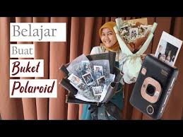 Memiliki pacar baru yang lebih keren dan baik bisa menjadi cara terbaik untuk membuat mantan menyesal. Cara Membuat Buket Foto Polaroid Instax Mini Lil Play Youtube Polaroid Hadiah Ulang Tahun Ibu Buket