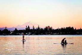 View Of Mt Rainier From Lake Meridian In Kent Wa Photo By Mcarpinito Photography Mount Rainier National Park National Parks Places Around The World