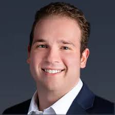 Noah Johnson, Associate