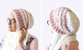 The viscose makes this beanie luxuriantly soft. Rosebud Beanie Crochet Slouchy Beanie Pattern