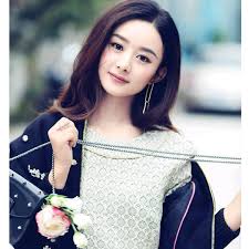 Năm 2006, triệu lệ dĩnh đoạt giải nhất cuộc thi tìm kiếm ngôi sao và chính thức bước chân vào làng giải trí. 100 Nhung Hinh Anh Ve Dien Vien Trieu Le Dinh Hinhanhsieudep Net