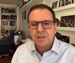 O prefeito do rio de janeiro, eduardo paes (dem), decidiu fechar as praias e áreas de lazer da cidade no fim de semana. Para Eduardo Paes Operacao Foi Acao Eleitoreira Feita Por Um Procurador De Crivella Hora Do Povo