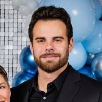 Joshua Eckley's Instagram, Twitter & Facebook