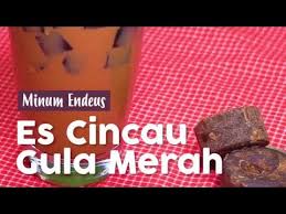 Cincau hijau umum dijual dan dinikmati dengan campuran sirup gula merah, sirup merah, santan dan es batu. Es Cincau Gula Merah Youtube