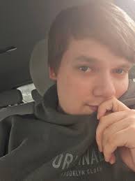 Vanlifer looking for friends in Pacific Northwest