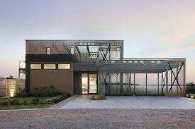 Curved body with slim waist was the desired type in the 1930s. La Structure D Acier Leger Confirme Son Efficacite Energetique Portail Constructo