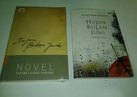 Komikalisasi puisi karya sapardi djoko damonokomikus: Kisah Dibalik Puisi Karya Sapardi Djoko Damono Hujan Bulan Juni Milenianews