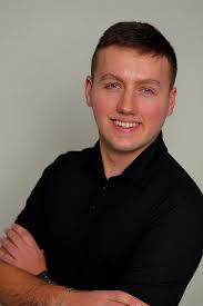 Garrett Sisson, Real Estate Agent