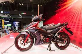 Lokasi damansara waktu 8am for any business inquiry = izwannohaza@gmail.com follow & like. Honda Rs150r Vs Yamaha Y15zr Anda Sudah Bersedia Mekanika