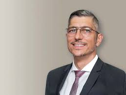 Gesundheitspolitik quuoo vaddis? Junge ZF A starten in einneen neuen  LLeebensabschniittt