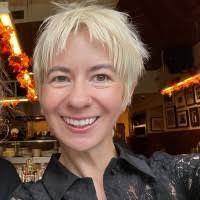 Katy Dewitt's Instagram, Twitter & Facebook