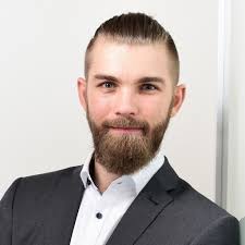 Aaron Braatz's Instagram, Twitter & Facebook