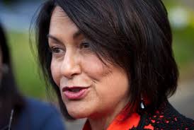 Trustees call for end to class size confusion