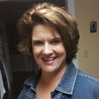 Dawn Custer's Instagram, Twitter & Facebook