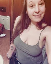 Caitlin Kay's Instagram, Twitter & Facebook