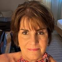 10+ "Becky Eades" profiles