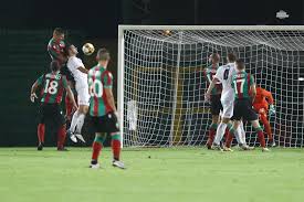 Unione calcio albinoleffe este o echipă de fotbal din bergamo, care evoluează în serie b, a doua ligă de fotbal din italia. Ternana Albinoleffe 1 2 Rossoverdi Eliminati Dalla Coppa Calcio Ternano