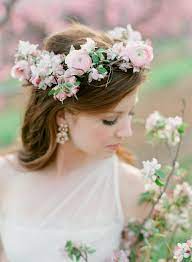 Flower Crown Diy 4 Easy Steps To A Beautiful Flower Crown Chic Vintage Brides Bridal Hair Wreath Bridal Crown Floral Crown