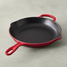 Le Creuset Signature Enameled Cast Iron Fry Pan In 2020 Le Creuset Cookware Cast Iron Enameled Cast Iron Cookware