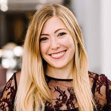 Jessica Earp's Instagram, Twitter & Facebook