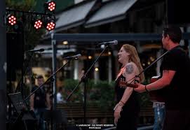 Convert documents to beautiful publications and share them worldwide. H Giola Ths Ypaths H Moysa Toy Payloy Sidhropoyloy Kai O 8anathforos Erwtas Eikones Binteo Anastoxasmoi