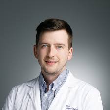 Eric Warman's Instagram, Twitter & Facebook