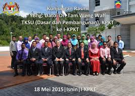 Pekeliling ketua setiausaha kementerian kesejahteraan bandar, perumahan dan kerajaan tempatan bilangan 2 tahun (dato' seri arpah binti abdul razak) ketua setiausaha. 8 Institut Latihan Kesejahteraan Bandar Perumahan Kerajaan Tempatan Ideas Bandar House Styles Mansions