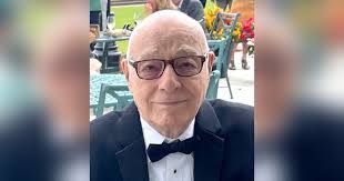 Daniel Mcmahon's Instagram, Twitter & Facebook